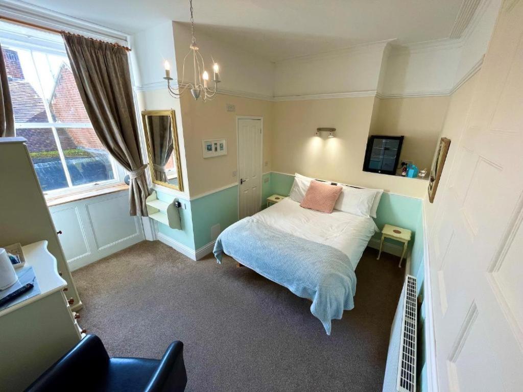 Bayliss Hall Guesthouse ويموث المظهر الخارجي الصورة