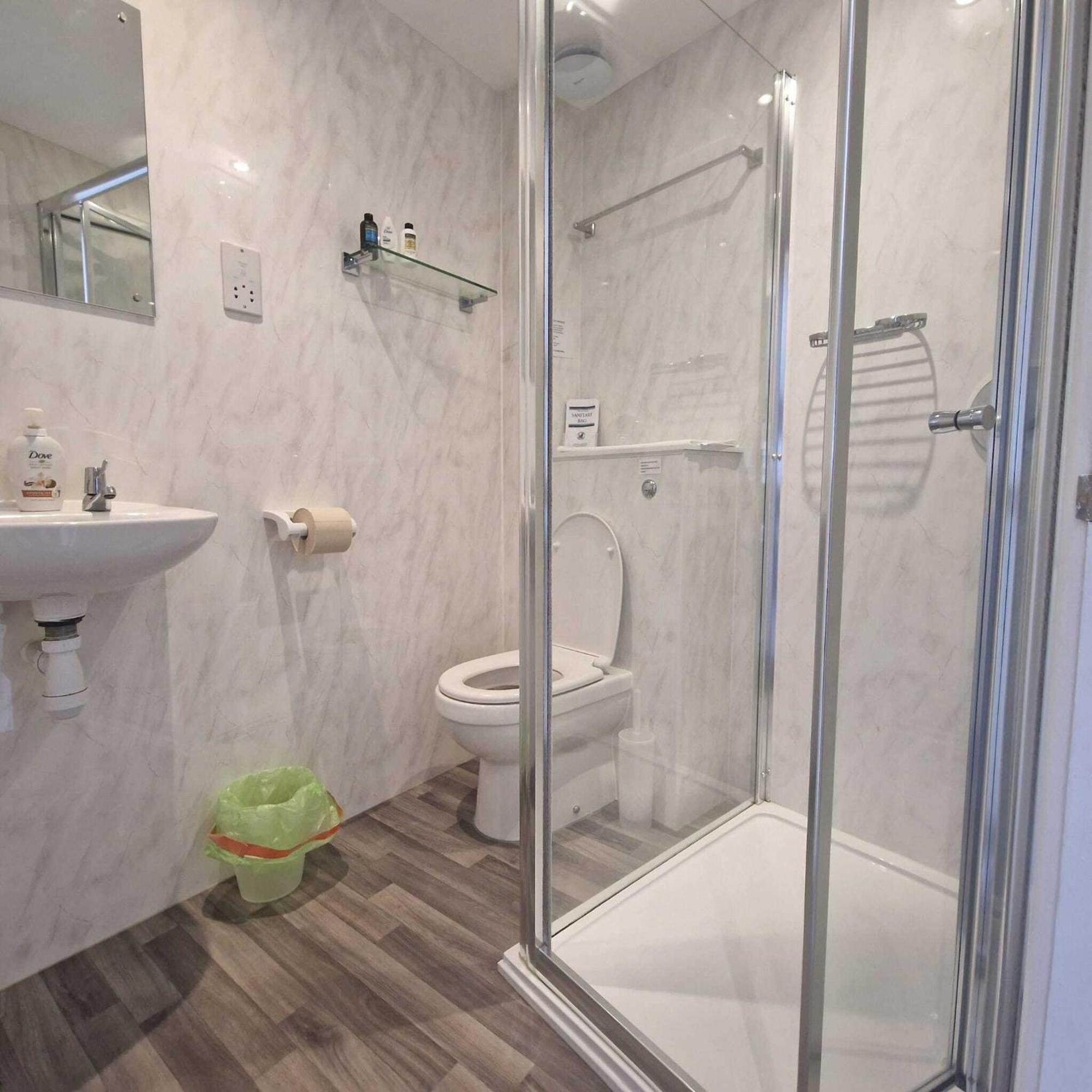 Bayliss Hall Guesthouse ويموث المظهر الخارجي الصورة